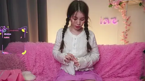 AmiLewis stripchat stream image