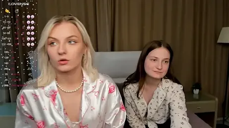 MonaCusson stripchat stream image