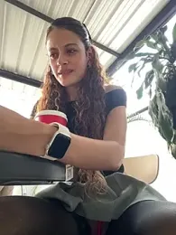 alana15 stripchat stream image