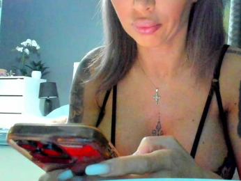 LovellyEmma bongacams stream image