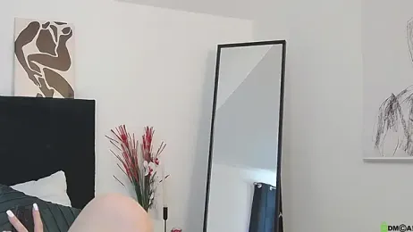 SeniGrande stripchat stream image