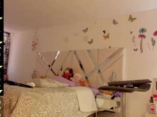 sexyzoee camsoda stream image