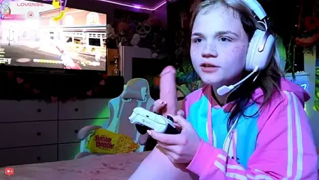 Cutiepiespanks stripchat stream image