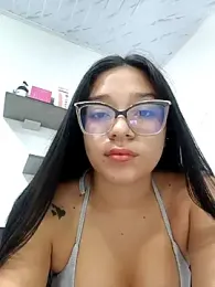 -VICKKY stripchat stream image