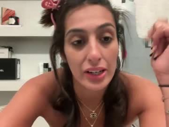 camiliakxoxo chaturbate stream image