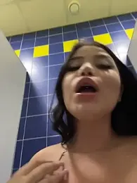 Chloe__Moon stripchat stream image