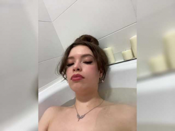 YourLadyyy bongacams stream image