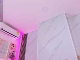 chlooee camsoda stream image