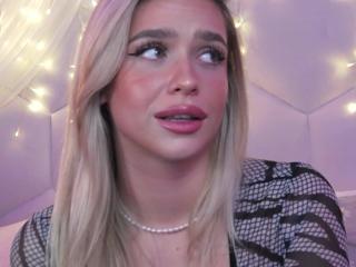 Maci Reynolds flirt4free stream image