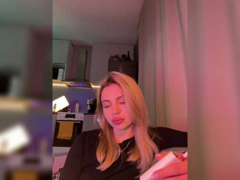 Nataliecroys bongacams stream image