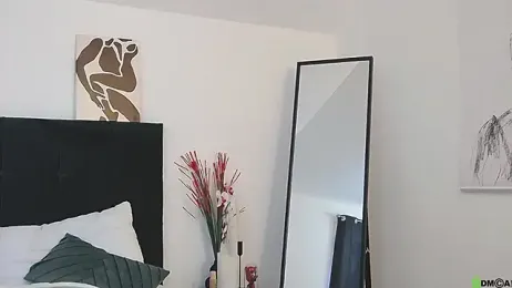 SeniGrande stripchat stream image