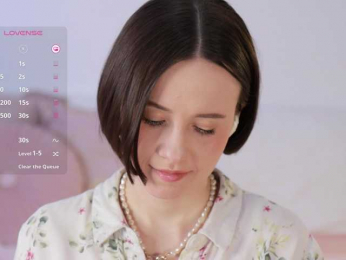 MissEssie bongacams stream image