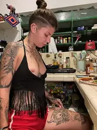 Izy_cute_ stripchat stream image