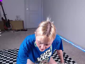 petitebrat chaturbate stream image