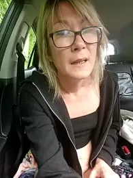 Timide_girl2 stripchat stream image