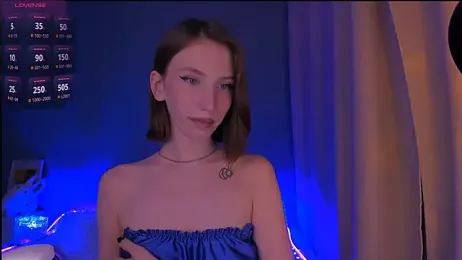 ellaamber stripchat stream image