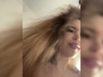 YourLadyyy bongacams stream image