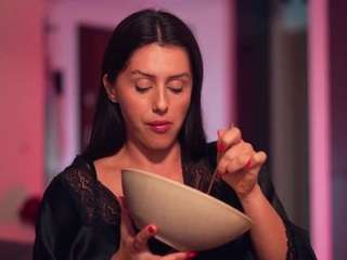 adalline camsoda stream image