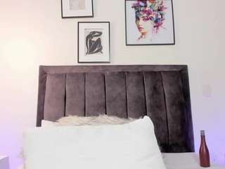 helen-moorex camsoda stream image