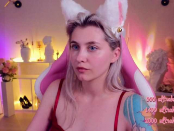 HoneyCherry bongacams stream image