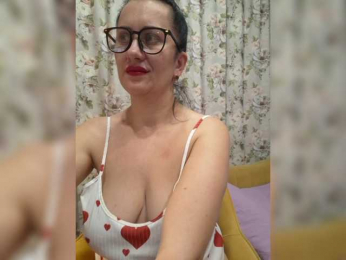 monica-blackk bongacams stream image