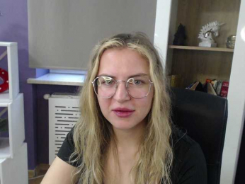 Soft-Zoey bongacams stream image