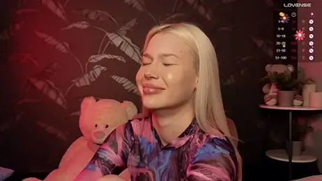 Lolly_girll stripchat stream image