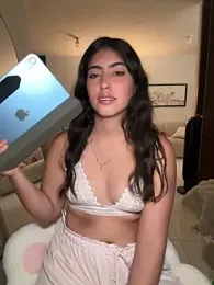 Gaby_zahir_ stripchat stream image