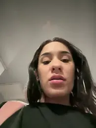 __IRIS__ stripchat stream image