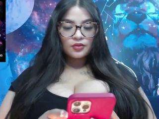 lunahunt camsoda stream image