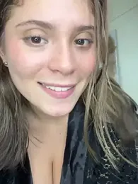 _Alice_1 stripchat stream image