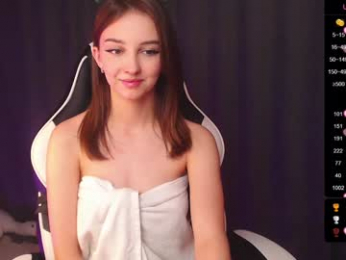 queen_kitty1818 chaturbate stream image