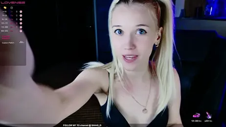 ShhhO_O stripchat stream image