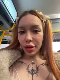 babydolll stripchat stream image