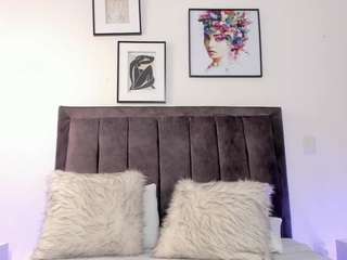 helen-moorex camsoda stream image