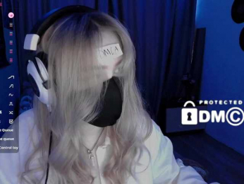 qwertikcam bongacams stream image