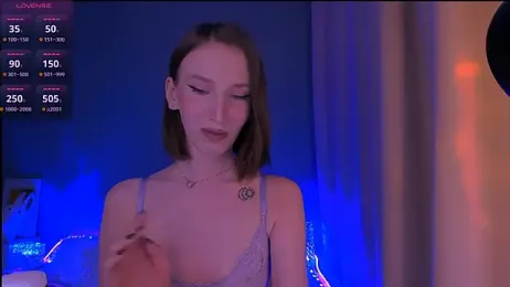 ellaamber stripchat stream image