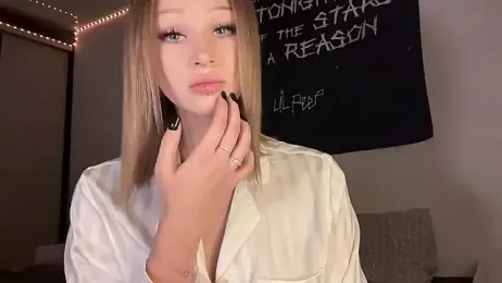 ur_molly stripchat stream image