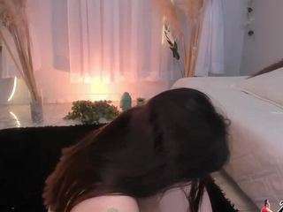 zoe-cruz21 camsoda stream image