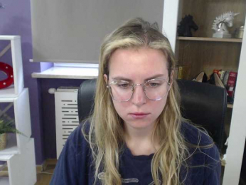 Soft-Zoey bongacams stream image