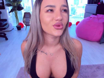 SpoilM3Mor3 bongacams stream image