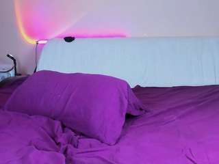 may-flowere camsoda stream image