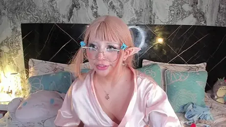 EmilyyGomez stripchat stream image