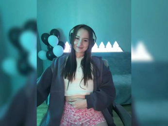 whiteTEA bongacams stream image