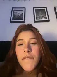 crystal_bunny7 stripchat stream image