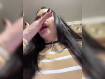 LALI_XS bongacams stream image