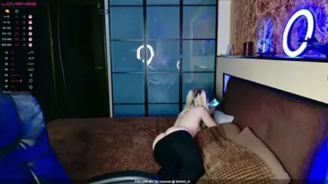 ShhhO_O stripchat stream image