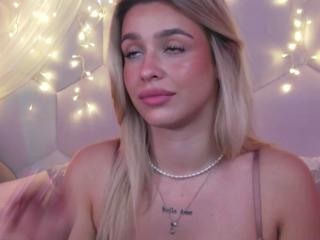 Maci Reynolds flirt4free stream image