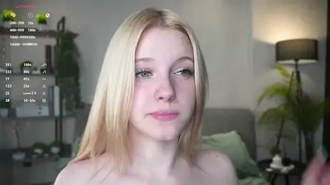 EdlaHewell stripchat stream image