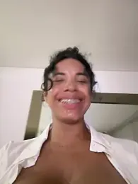 Brunettexio stripchat stream image